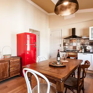  Apartment Affordable With A View In The Heart Of Italy